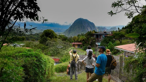 Culture et patrimoine à Hell-Bourg : 8 activités à découvrir