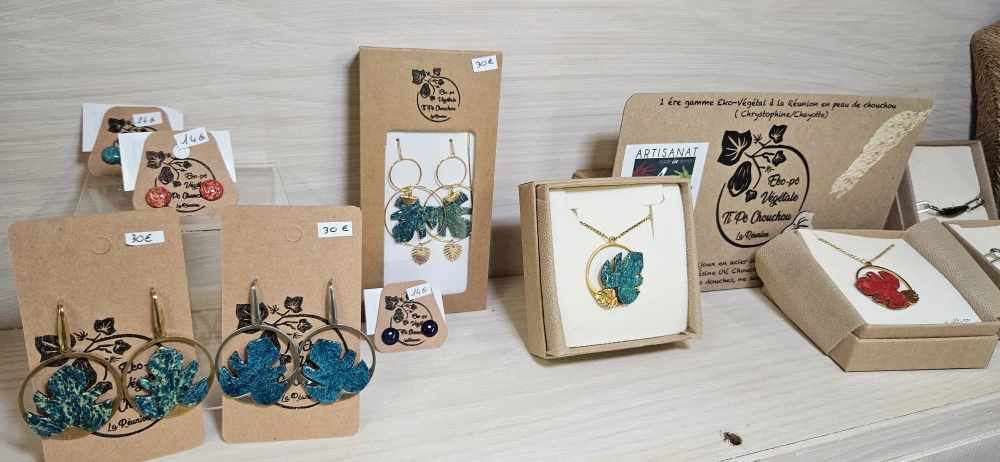 Les bijoux à la boutique de Côté Est Réunion